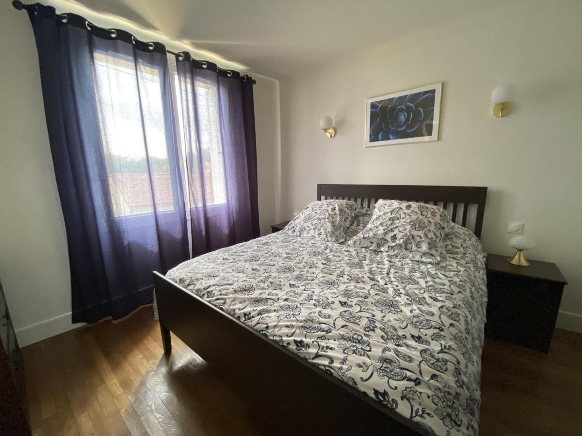 Апартаменти Magnifique T3 Au Centre, Jardin Privatif, Proche Thermes, Wifi, Parking, Jeux Exterieurs, Lave-Linge/Seche-Linge - Fr-1-541-94 Ла-Рош-Позе Екстер'єр фото