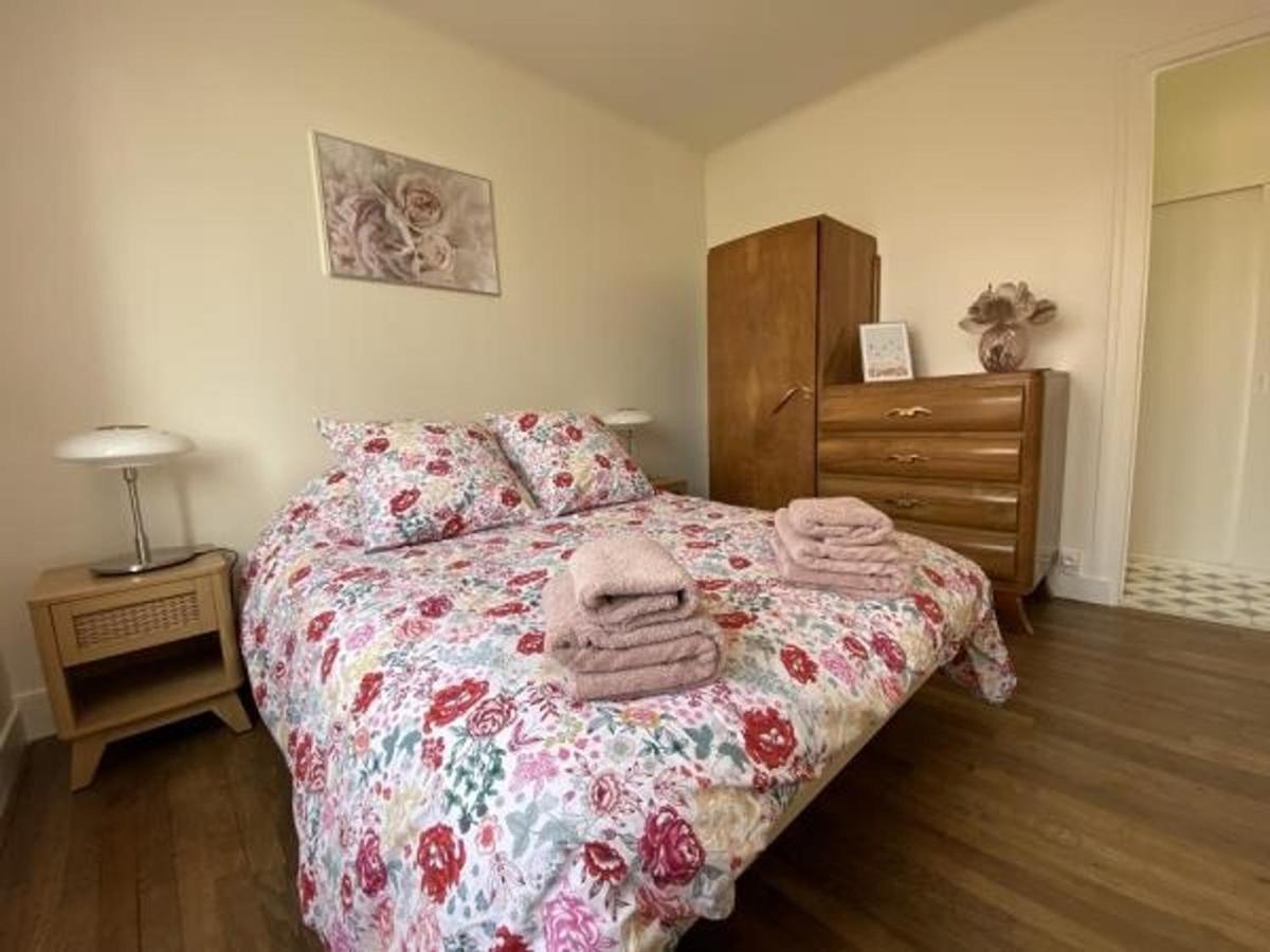 Апартаменти Magnifique T3 Au Centre, Jardin Privatif, Proche Thermes, Wifi, Parking, Jeux Exterieurs, Lave-Linge/Seche-Linge - Fr-1-541-94 Ла-Рош-Позе Екстер'єр фото